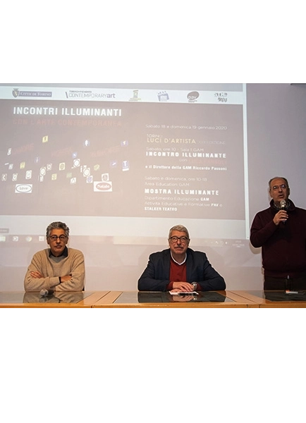 Incontro alla GAM. 
Luca Pannoli (artista), Riccardo Passoni (Direttore della GAM), Francesco Maltese (Ufficio Luci d'Artista della Città di Torino)